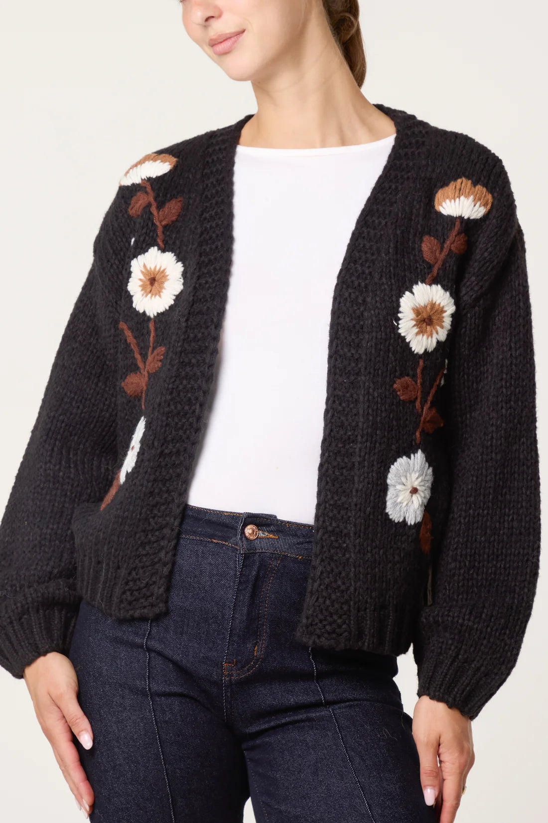 Embroidered Floral Knit Cardigan Black