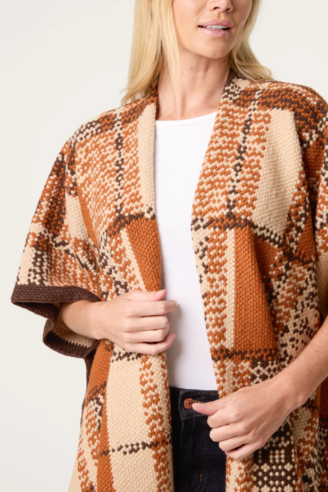 Geometric Pattern Knit Poncho