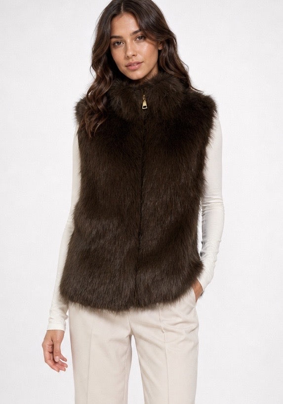 Faux Fur Zip Gilet
