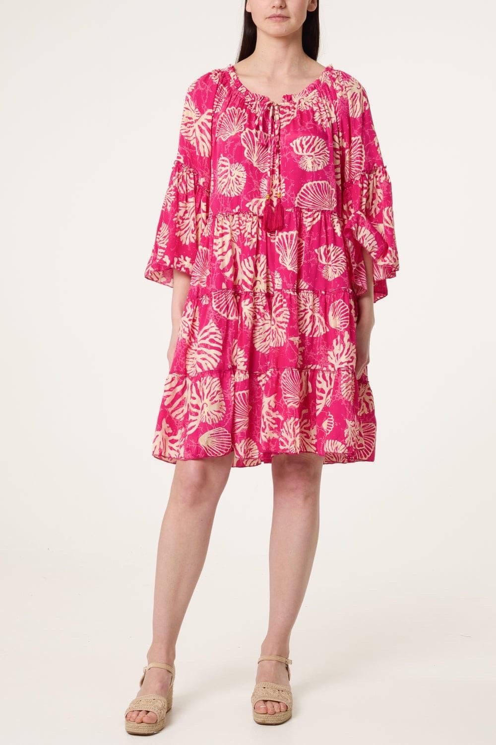 Off-The-Shoulder seashell print dress