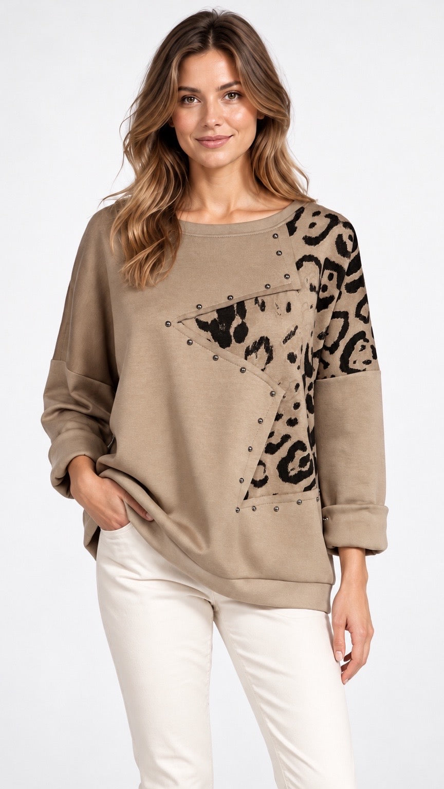 Leopard Print Star & Studded Sweatshirt