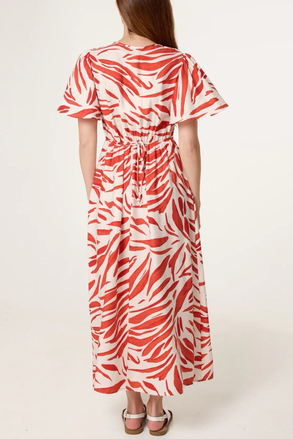 Printed Maxi Dress with Flutter Sleeves - Red (2)