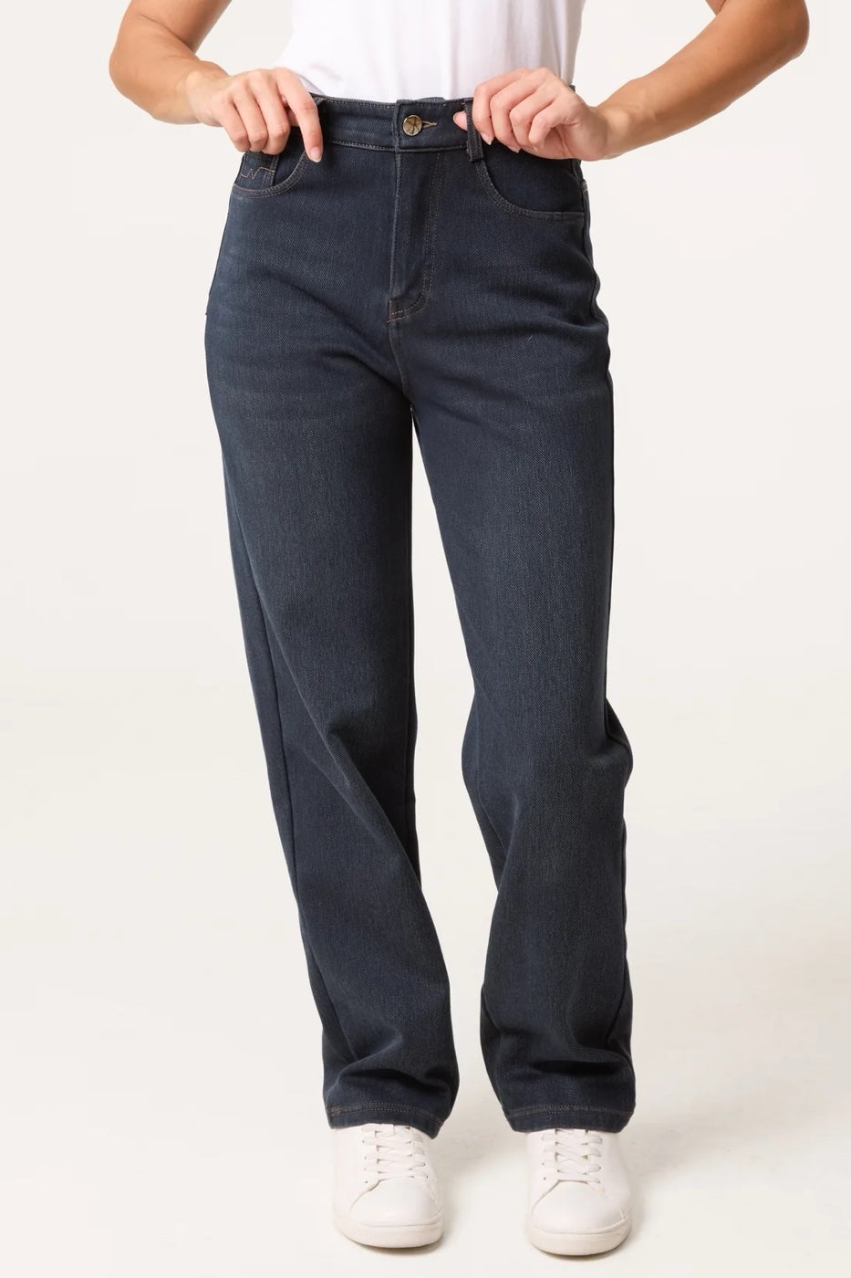 Essential Straight-Leg Denim Jeans - Indigo