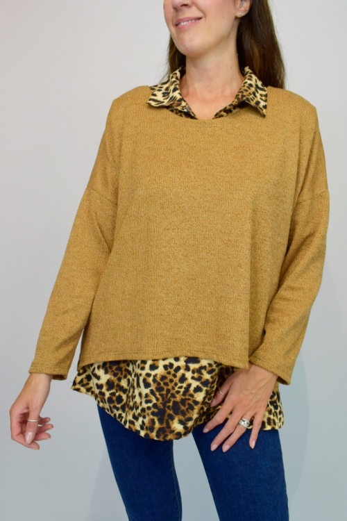 Animal Blouse Lined Knit Top