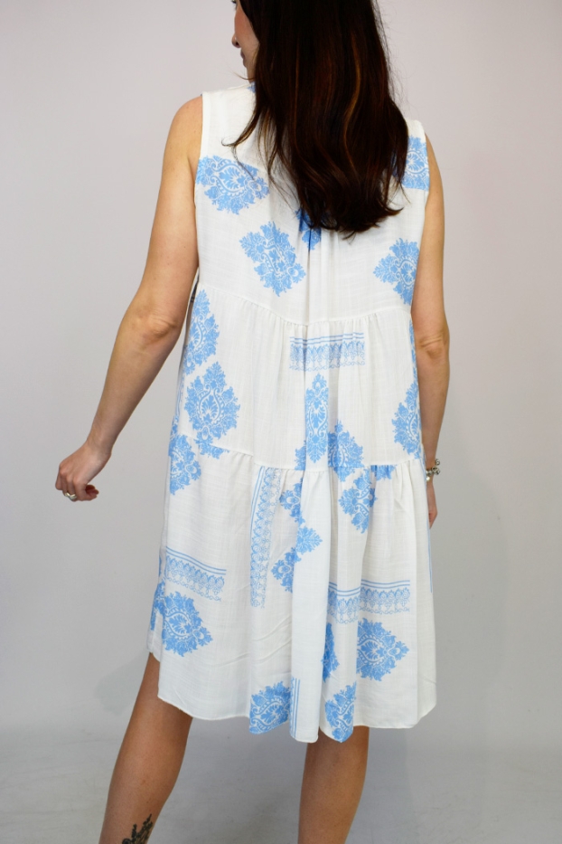 Paisley Print Sleeveless Italian Dress