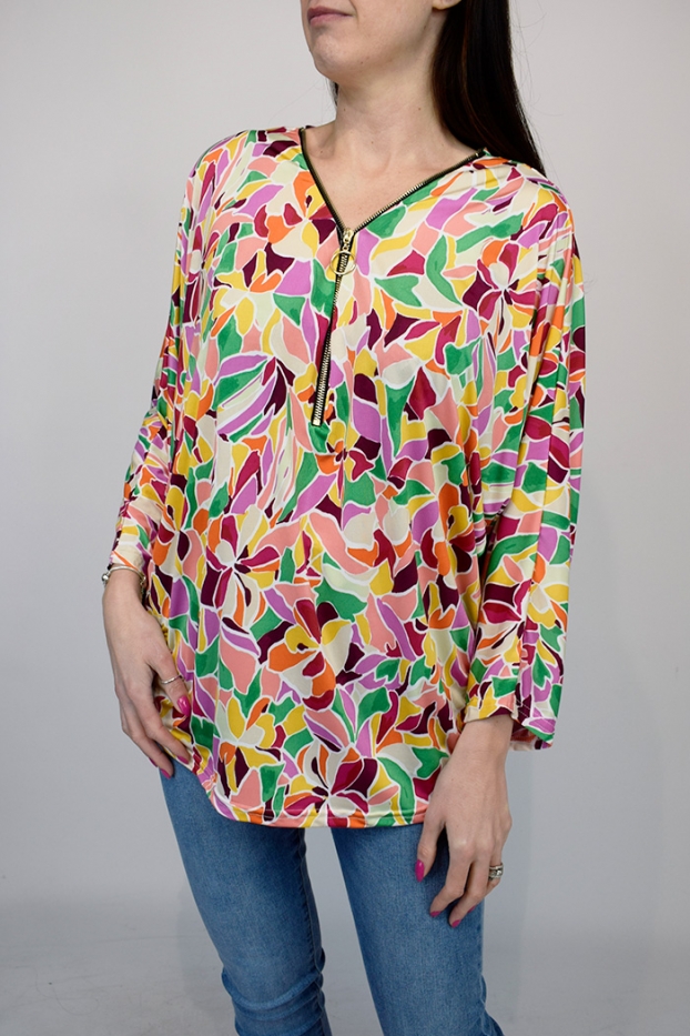 Coloured Abstract Leaf Oversized Zip Top